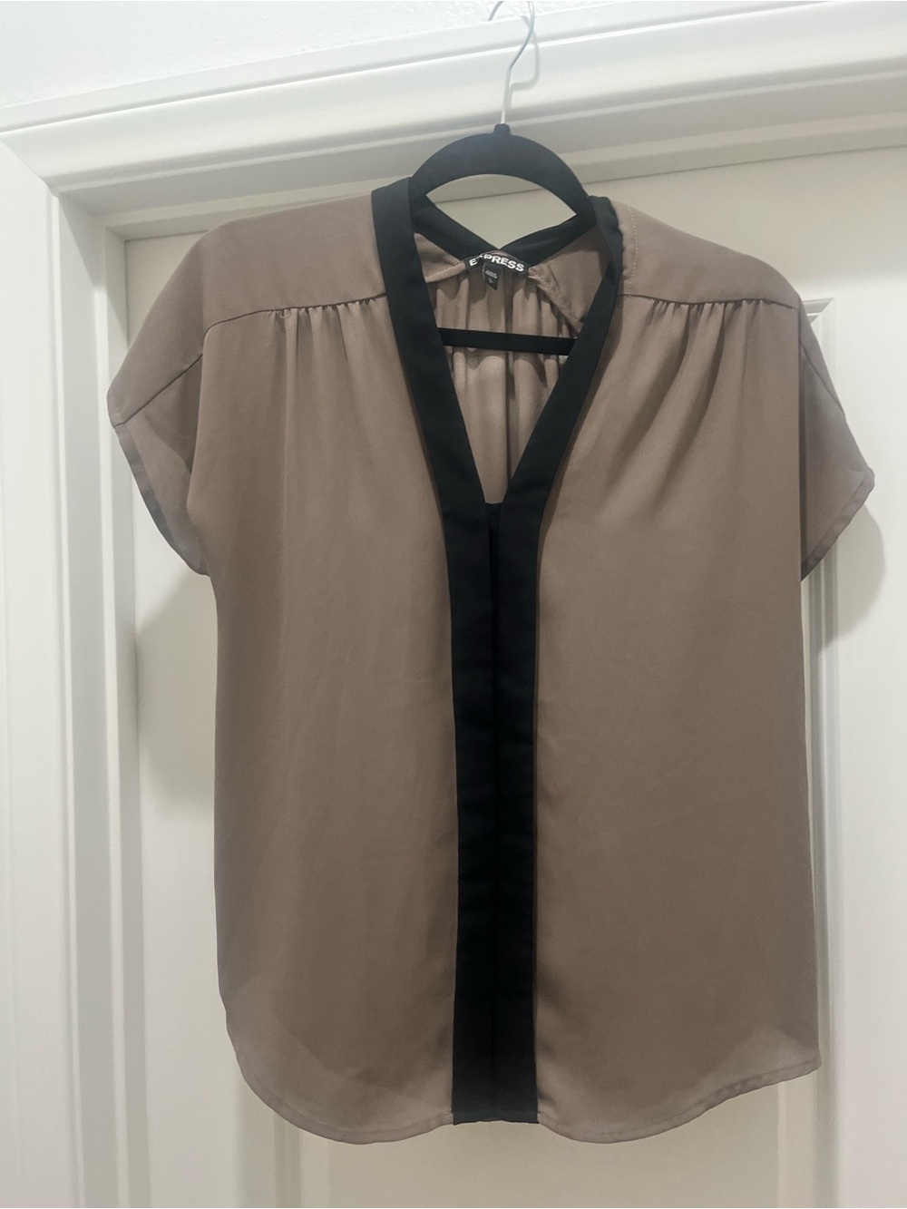 Express Taupe Short-Sleeve Blouse with Black Trim
